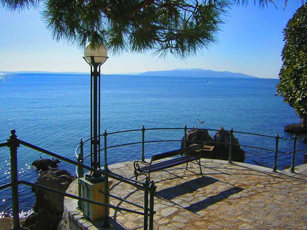Apartments Villa Dinka Opatija Pokoj fotografie